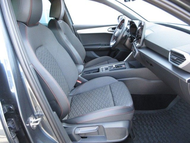 Seat Leon SP FR Navi AHK LED ACC Kamera SideAssist