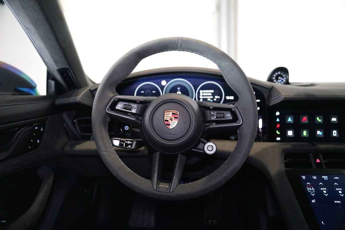 Porsche Taycan GTS*ACC*Pano*18WayMemo*HUD*HD LED