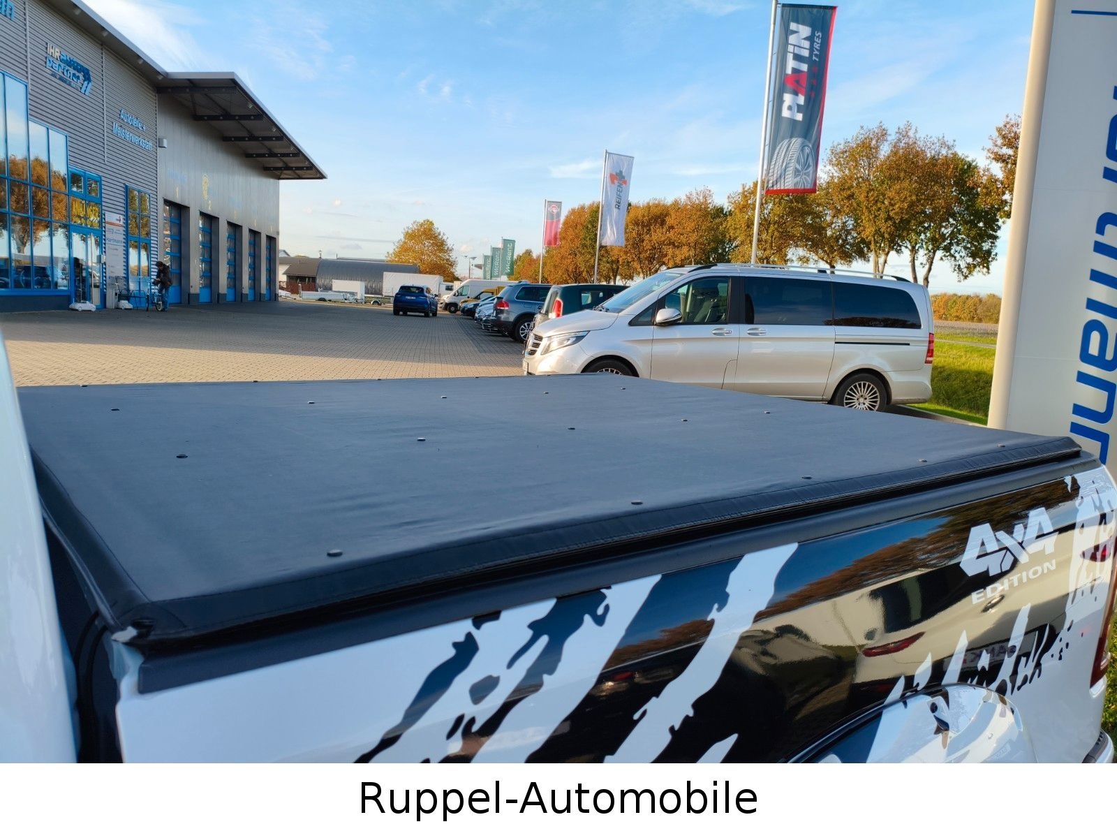 Dodge RAM 5.7 V8 LPG  QuadCab LKW R-CAM 6.Sitzer