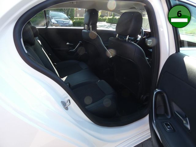 Mercedes-Benz A 180 7G-DCT Progressive - Samsaru's Car Outlet