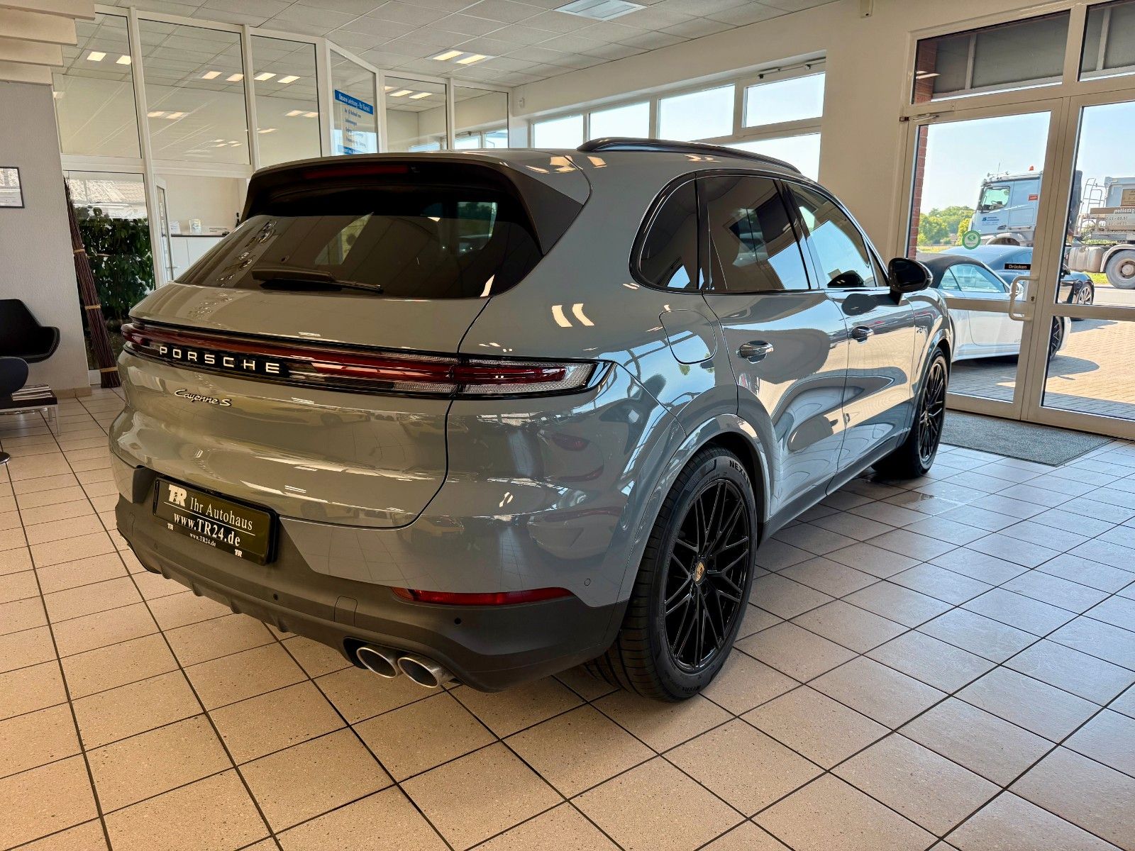 Porsche Cayenne S E-Hybrid Panorama/AHK/Massage/HeadUP