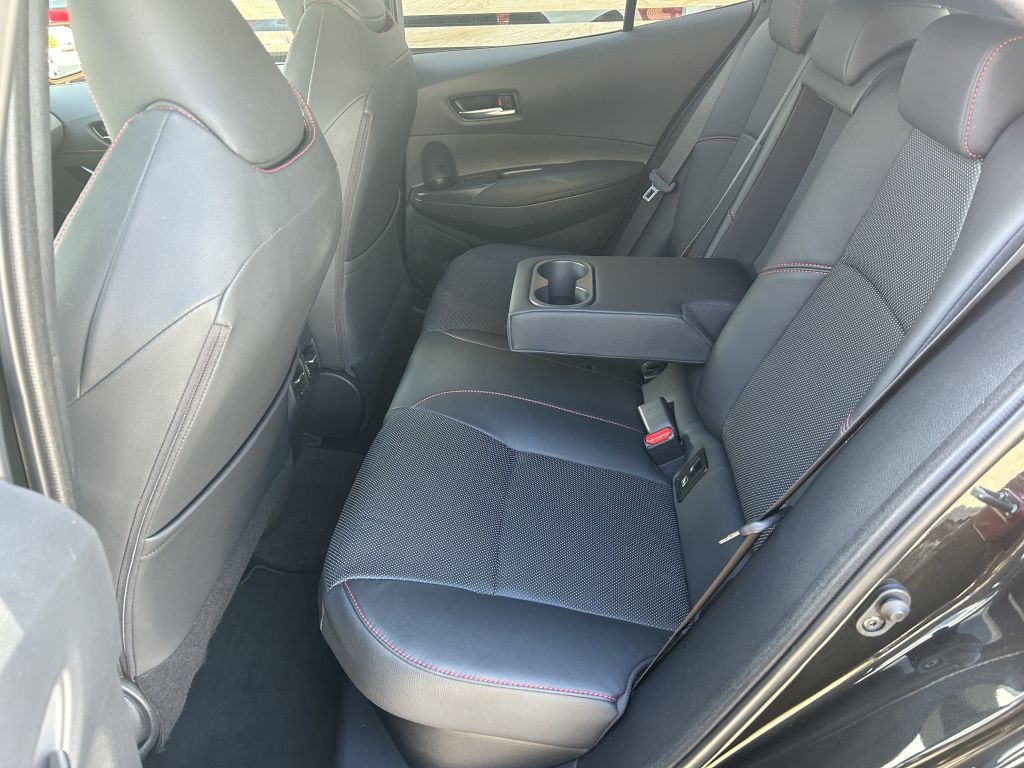 Toyota Corolla 2.0 Hybrid GR Sport Black - Samsaru's Car Outlet