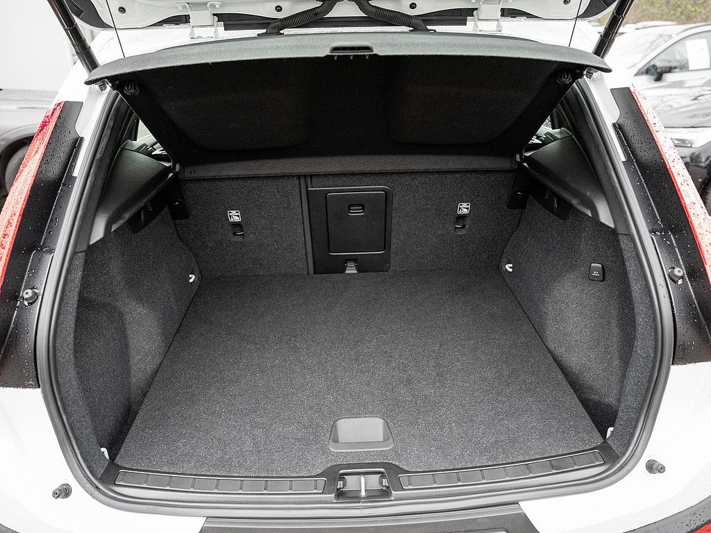 Volvo XC40 T4 Recharge Inscription Expression