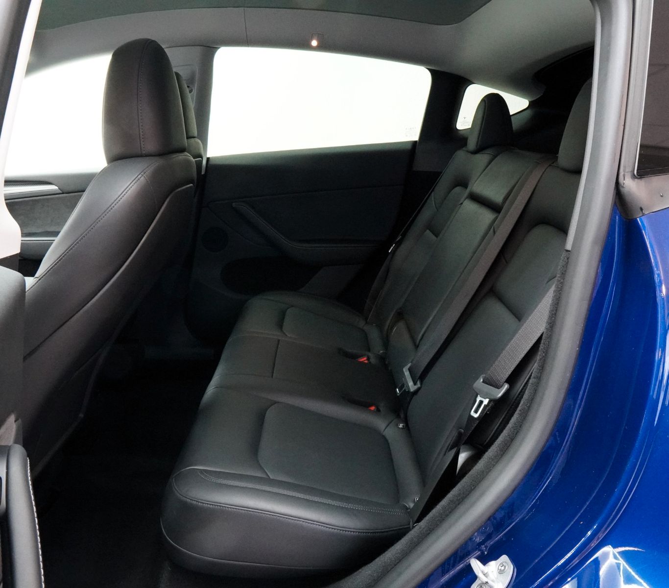 Tesla Model Y Performance Dual AWD *MwSt*Deep Blue*