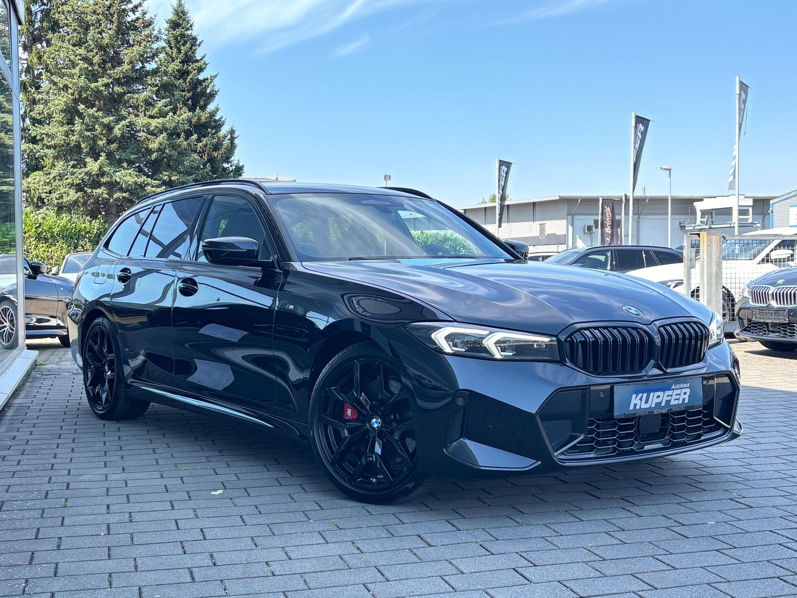BMW 320 d xDriv Tou M Sport PRO ACC+°el.M Sitze°AHK