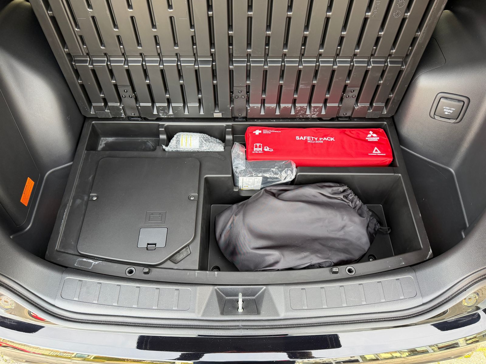 Mitsubishi Eclipse Cross Plug-in Hybrid 2.4 Select