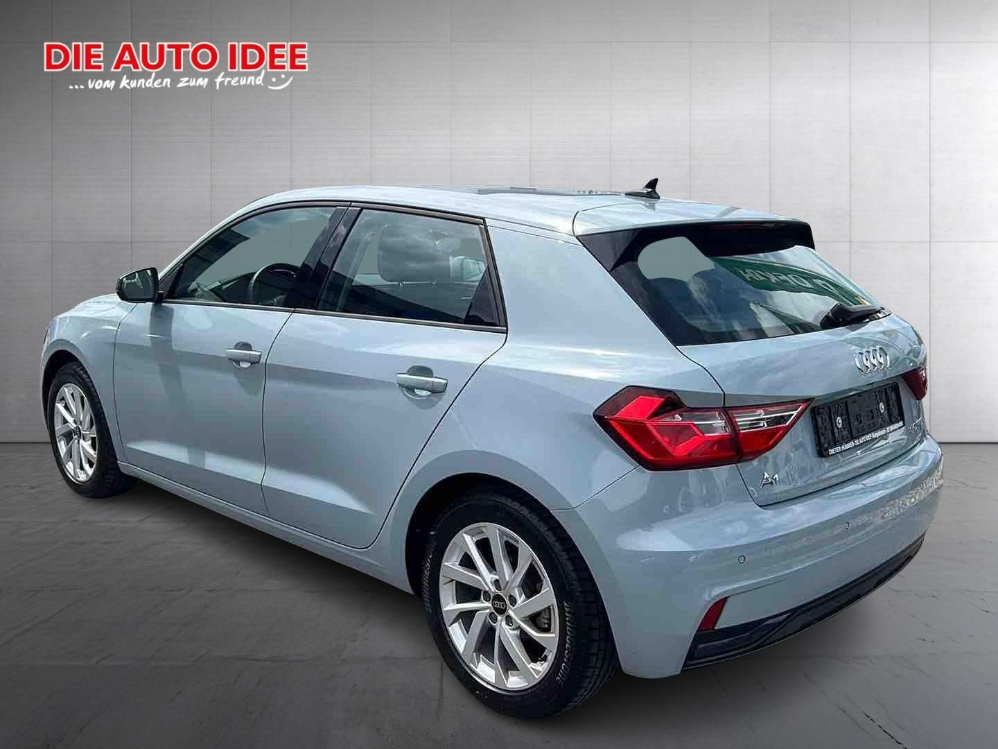 Audi A1 advanced Automatik *AppConnect, Kamera, PDC*
