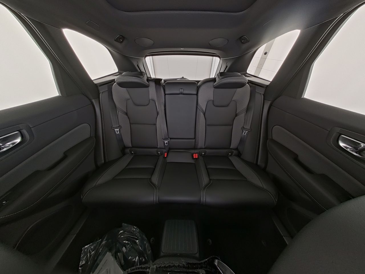 Volvo XC60 Plug-In-Hybrid T8 AWD Plug-in Hybrid Ultra