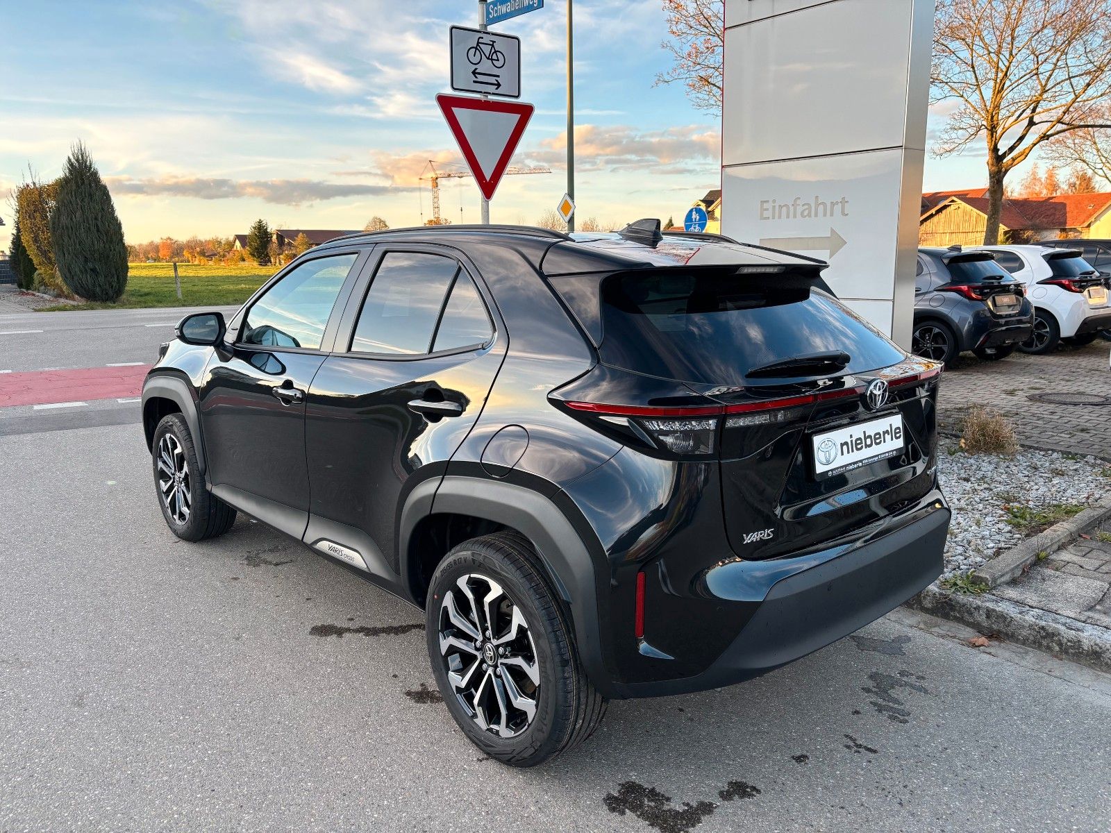 Toyota Yaris Cross Hybrid Teamplayer*Safety-&Winterpak*