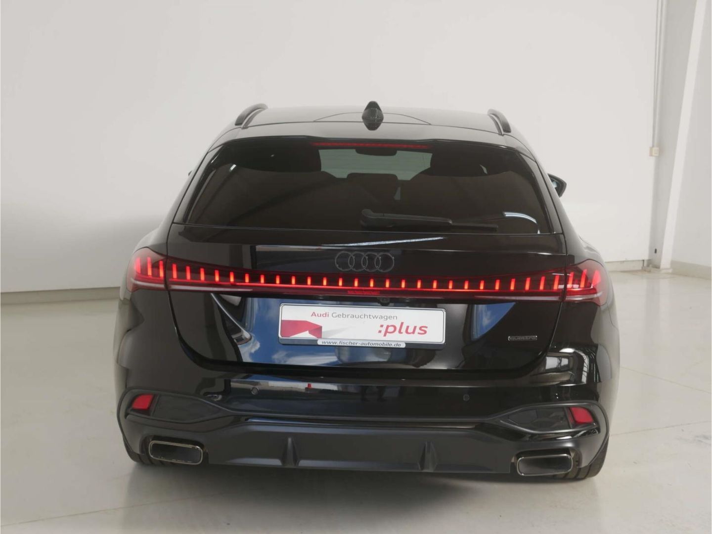 Audi A5 Avant e-hybrid quattro S line AHK/P-Dach/19''