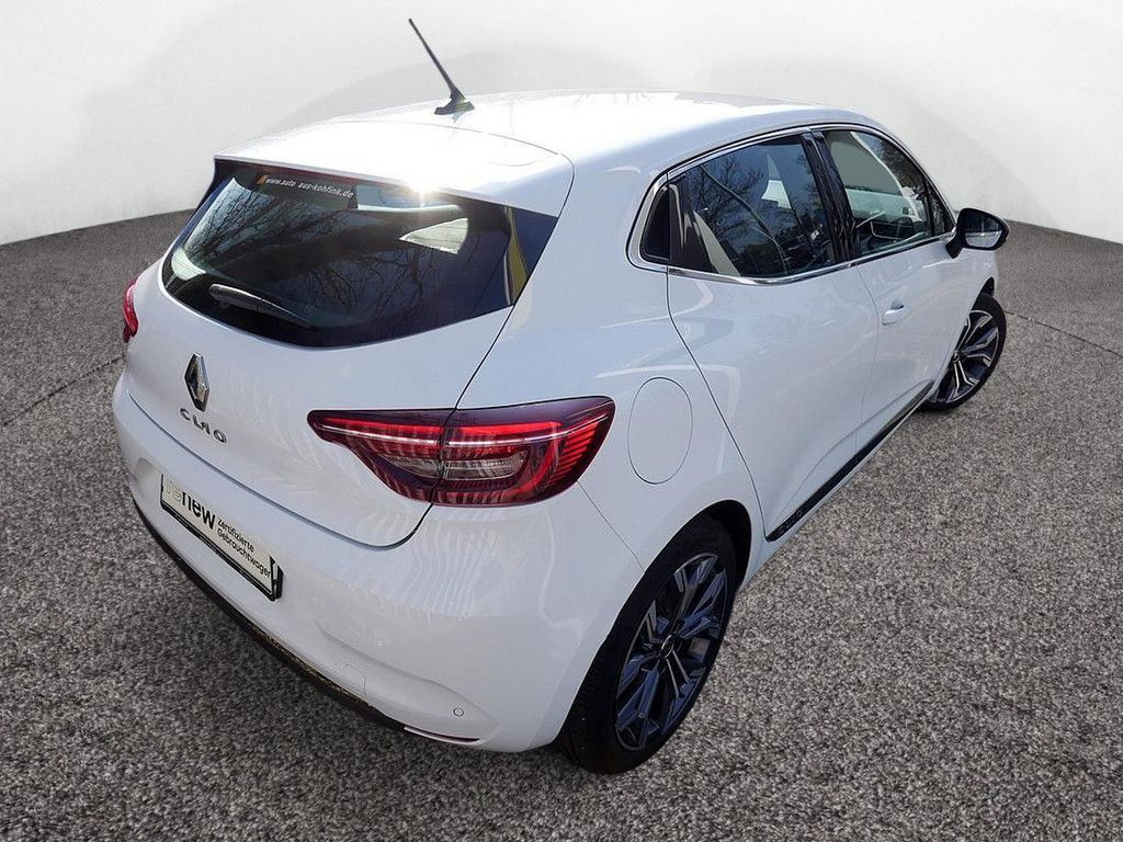 Renault Clio Intens TCe 130 EDC - Samsaru's Car Outlet