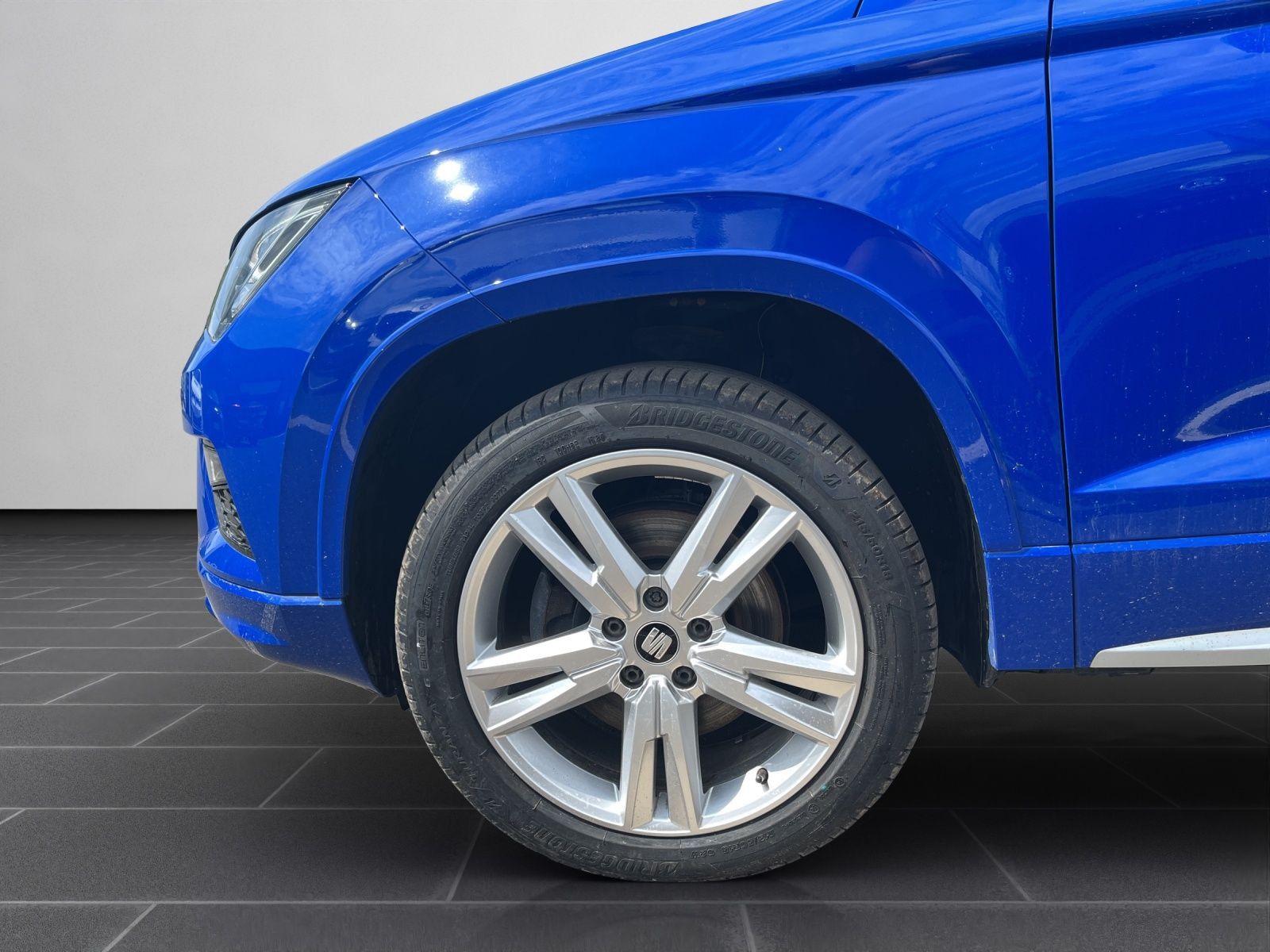 Seat Ateca 2.0 TDI DSG FR AHK NAVI PANORAMA SHZ