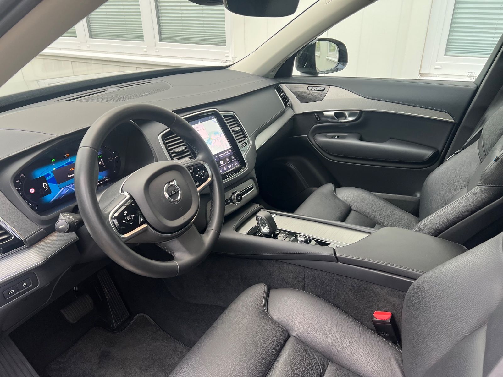 Volvo XC90 Recharge T8 AWD Plus Dark Autom. GARANTIE