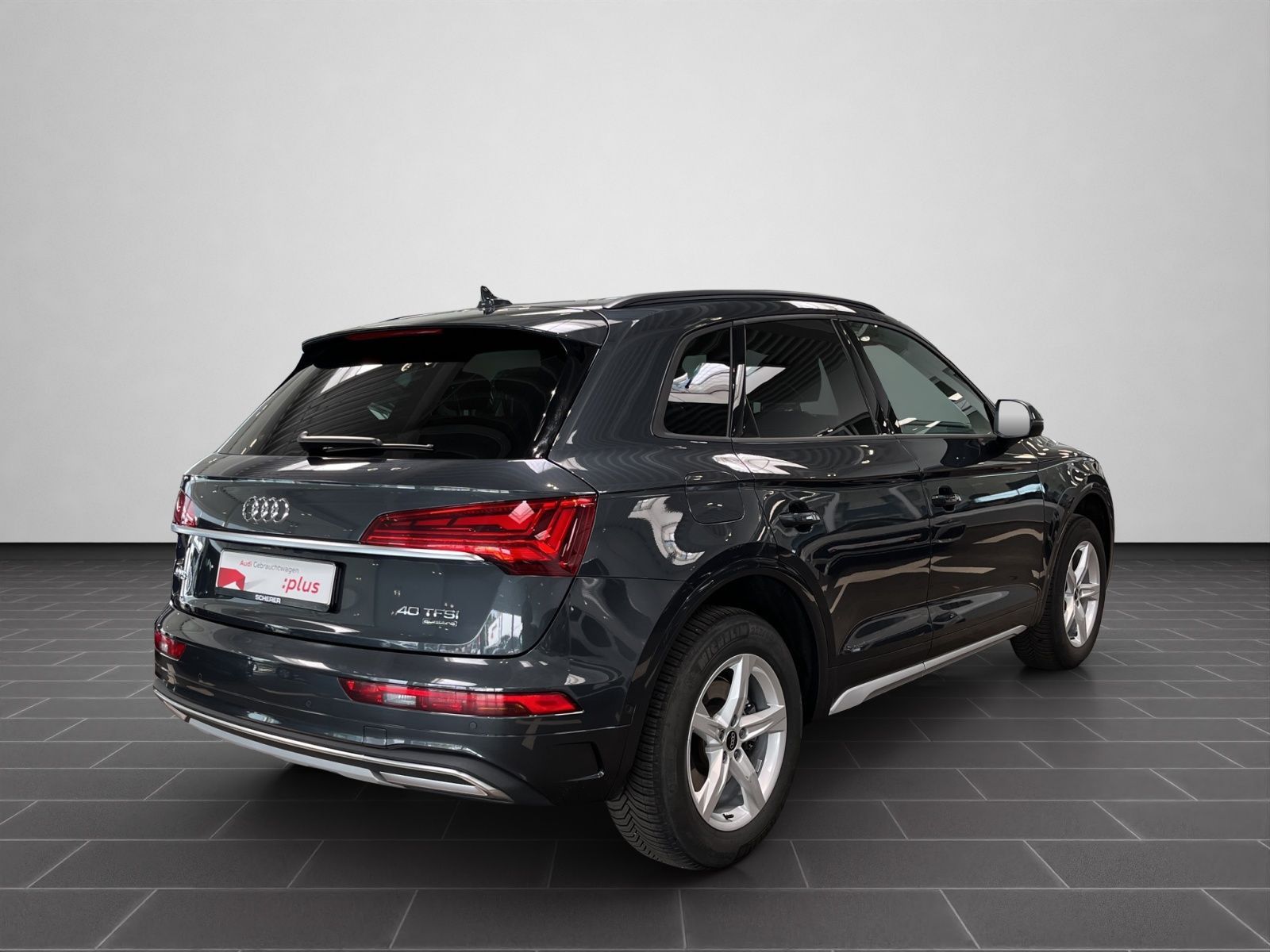Audi Q5 advanced 40 TFSI quattro - Samsaru's Car Outlet