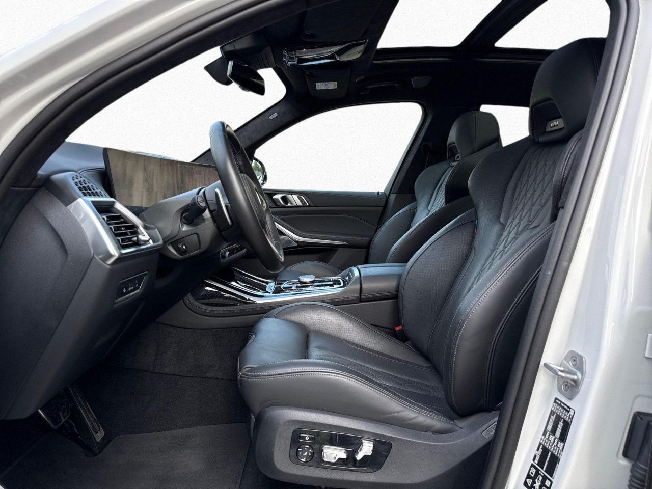 BMW X7 M60i xDrive M SPORT PRO SkyL,StHzg,AHK,Alu23