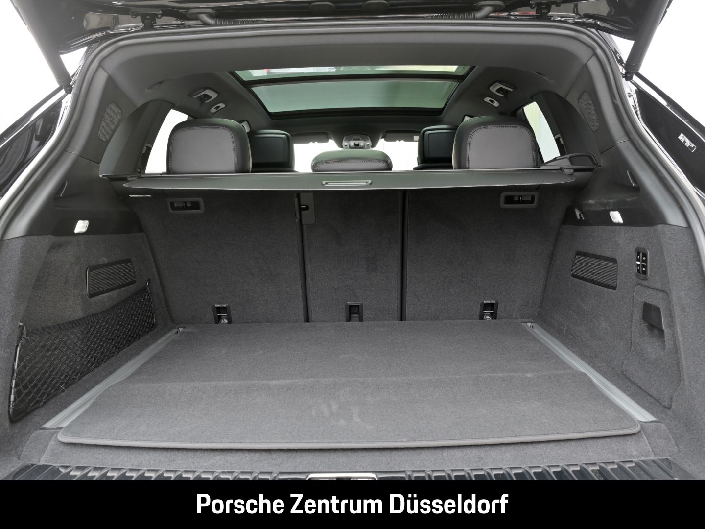 Porsche Cayenne E-Hybrid Surround-View InnoDrive Head-Up