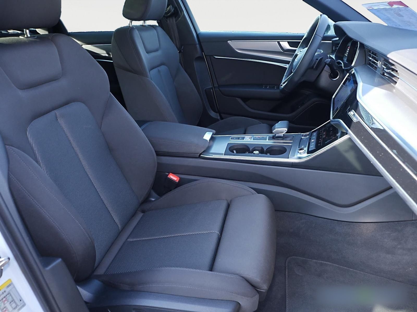 Audi A6 Avant 45 TFSI S line - Samsaru's Car Outlet
