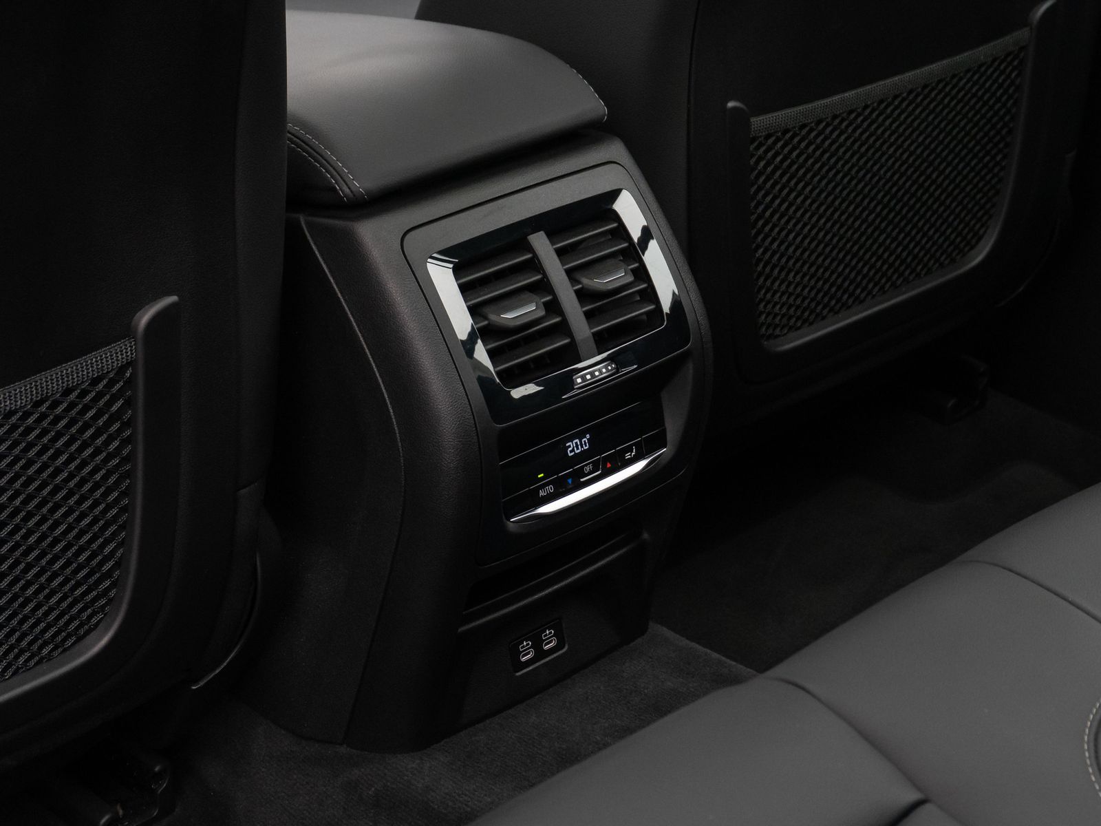 BMW X3 xD30d - Samsaru's Car Outlet