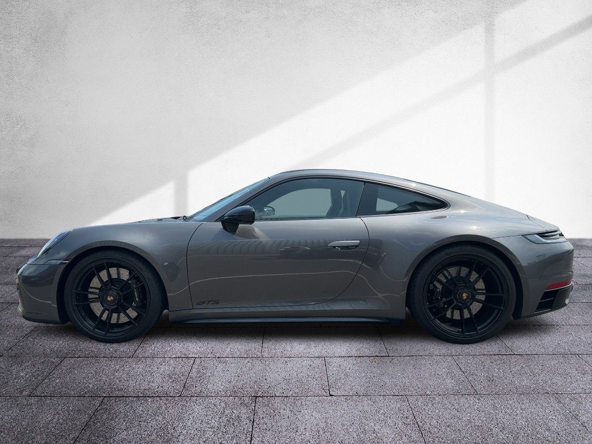 Porsche 911 Carrera 4 GTS - Samsaru's Car Outlet