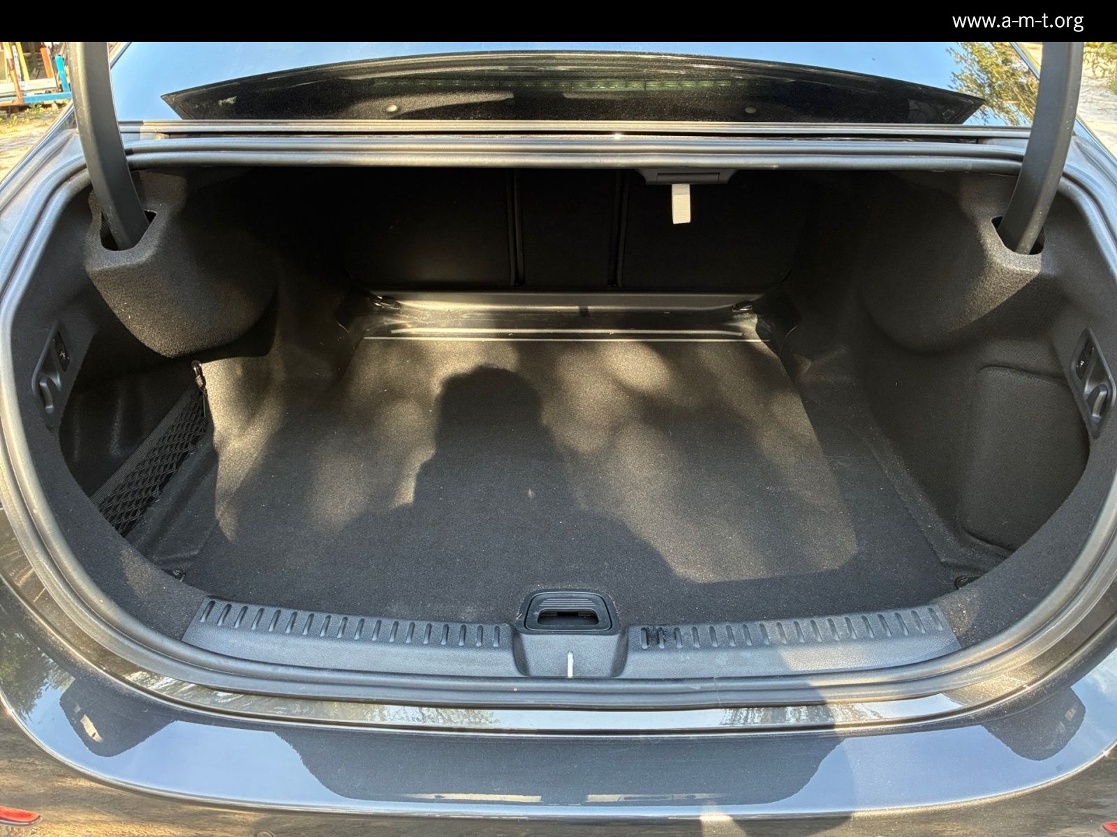 Mercedes-Benz E 200 AMG Line - Samsaru's Car Outlet