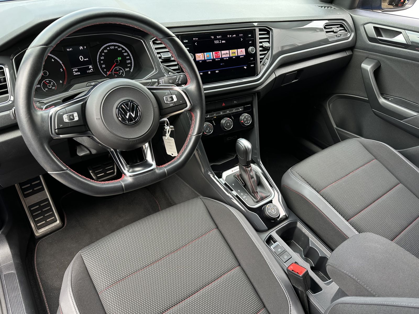 Volkswagen T-Roc 2.0 TDI 4M DSG Sport - Samsaru's Car Outlet
