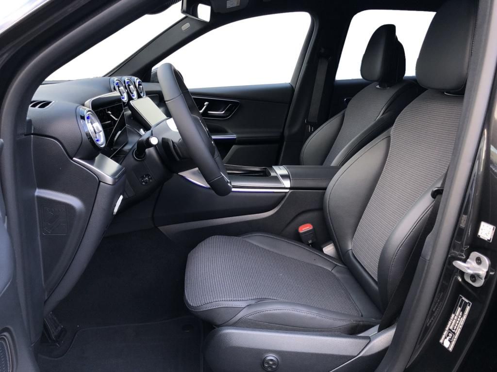 Mercedes-Benz GLC 200 4MATIC Avantgarde - Samsaru's Car Outlet