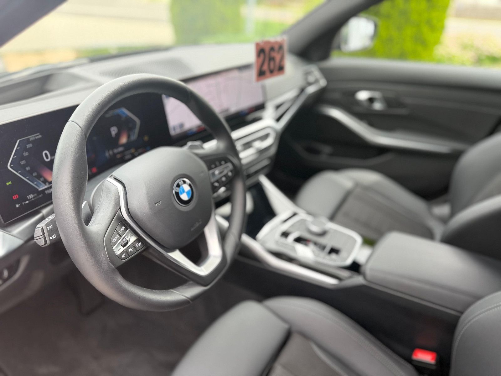 BMW 320d Touring - Samsaru's Car Outlet