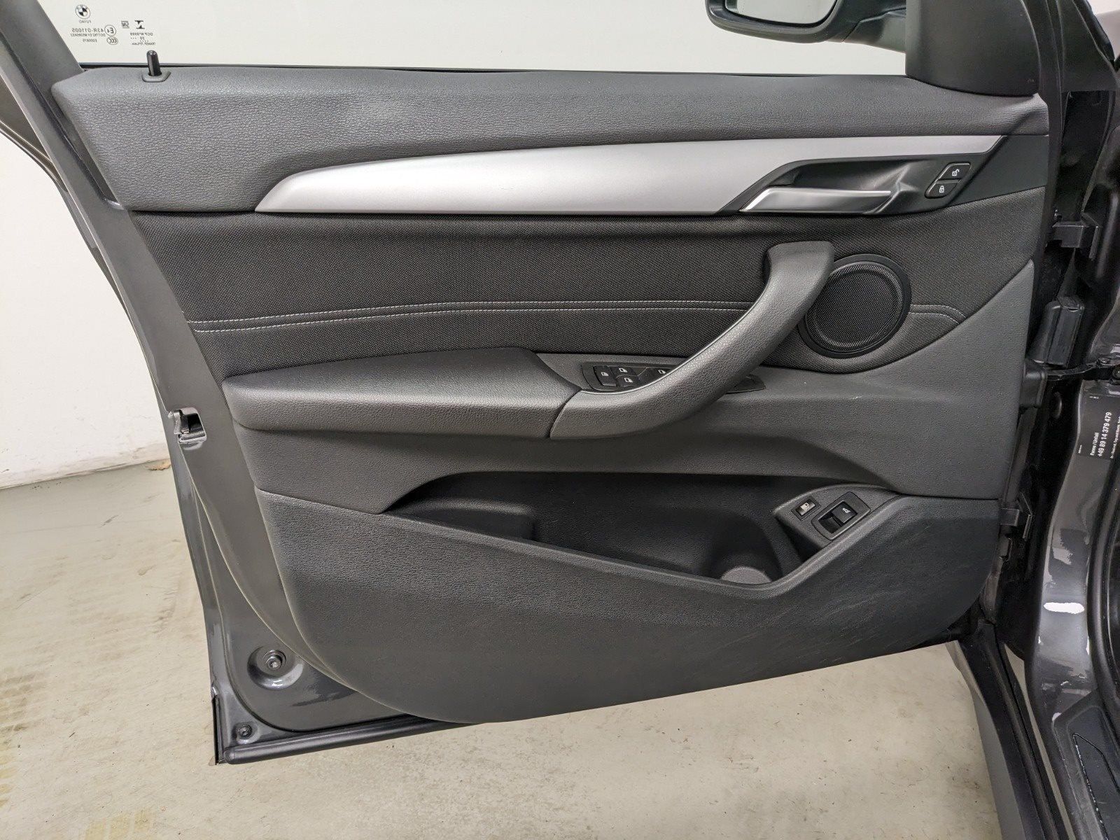 BMW X1 xDrive25e - Samsaru's Car Outlet