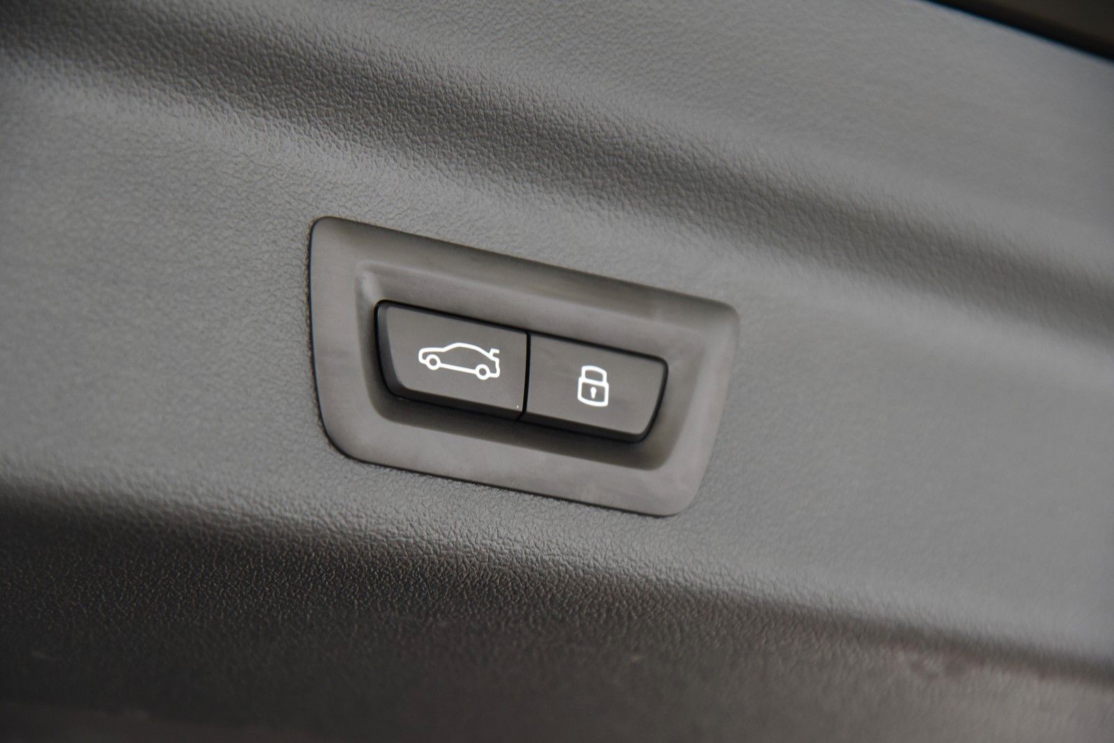 BMW X1 xDrive23d xLine - Samsaru's Car Outlet