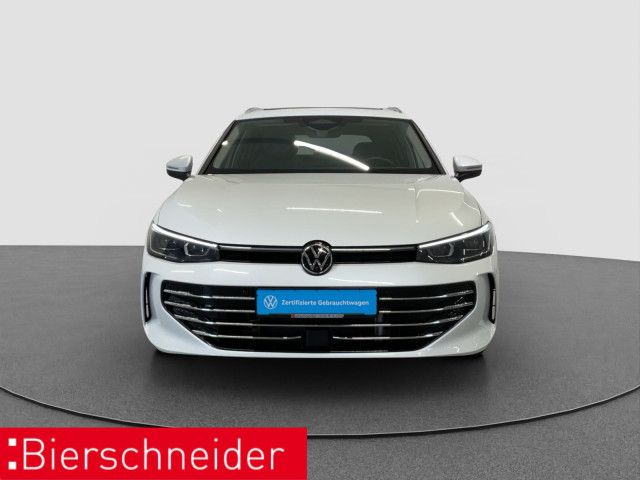Volkswagen Passat Variant 2.0 TDI 4Mo Elegance AHK PANO STA