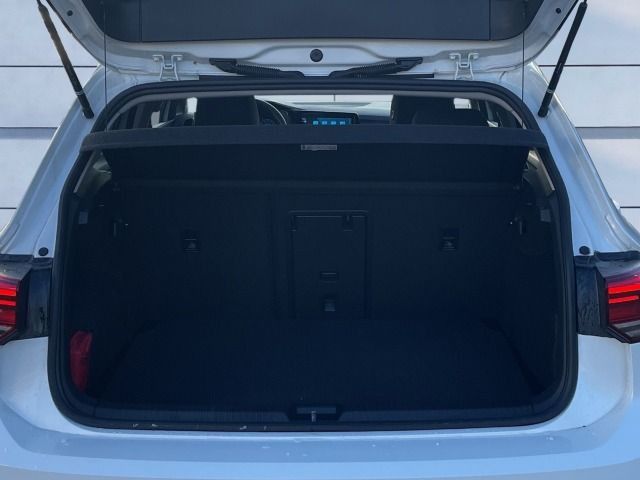 Volkswagen Golf Life 1.5 DSG - Samsaru's Car Outlet