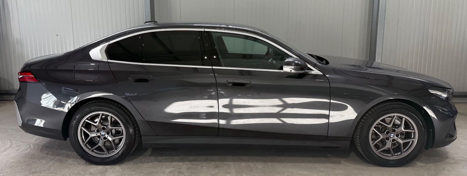 BMW 520i Limousine, Head-UP, Bowers&Wilkins, 1 Hand