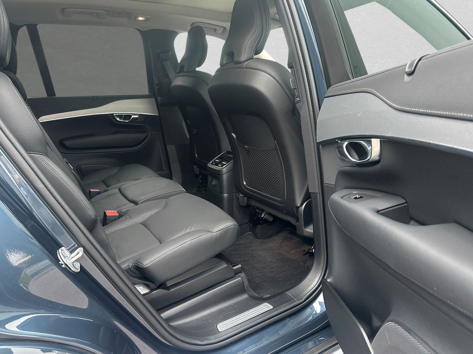 Volvo XC90 T8 AWD Recharge Plus Bright 7-Sitzer AHK