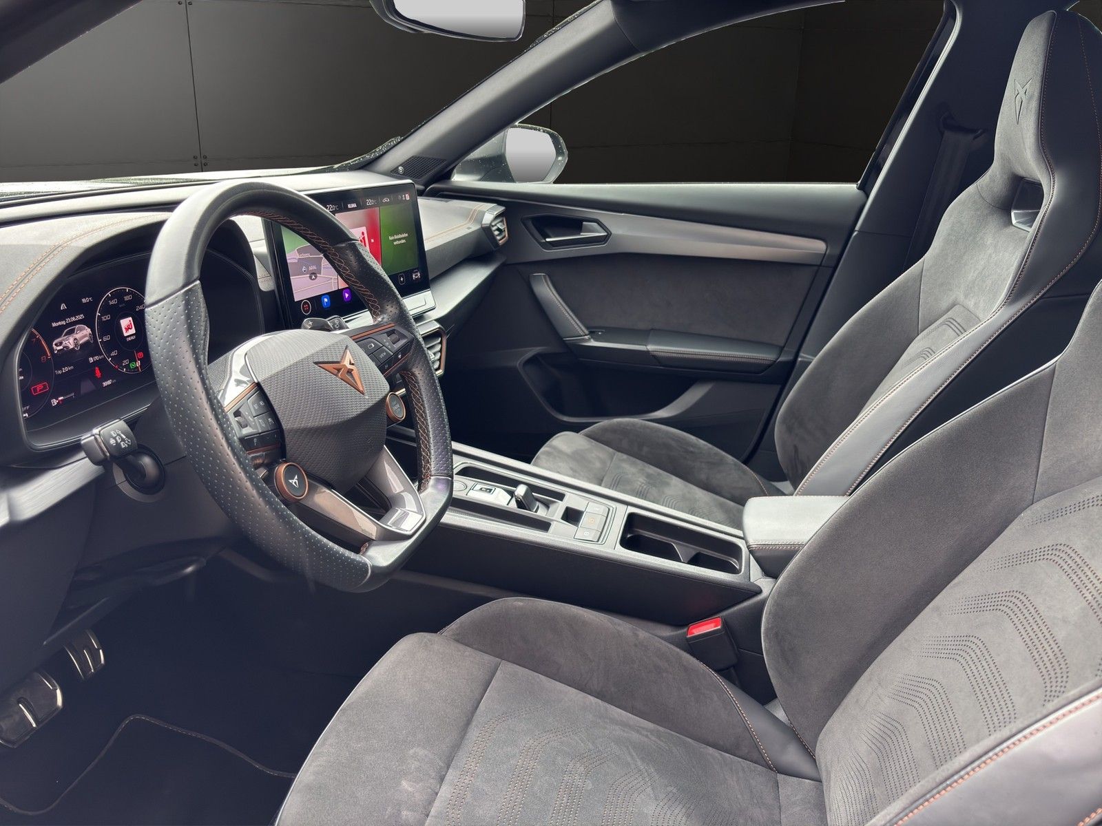 Cupra Formentor 2.0 TSI VZ Tribe Edition 4Drive - Samsaru's Car Outlet