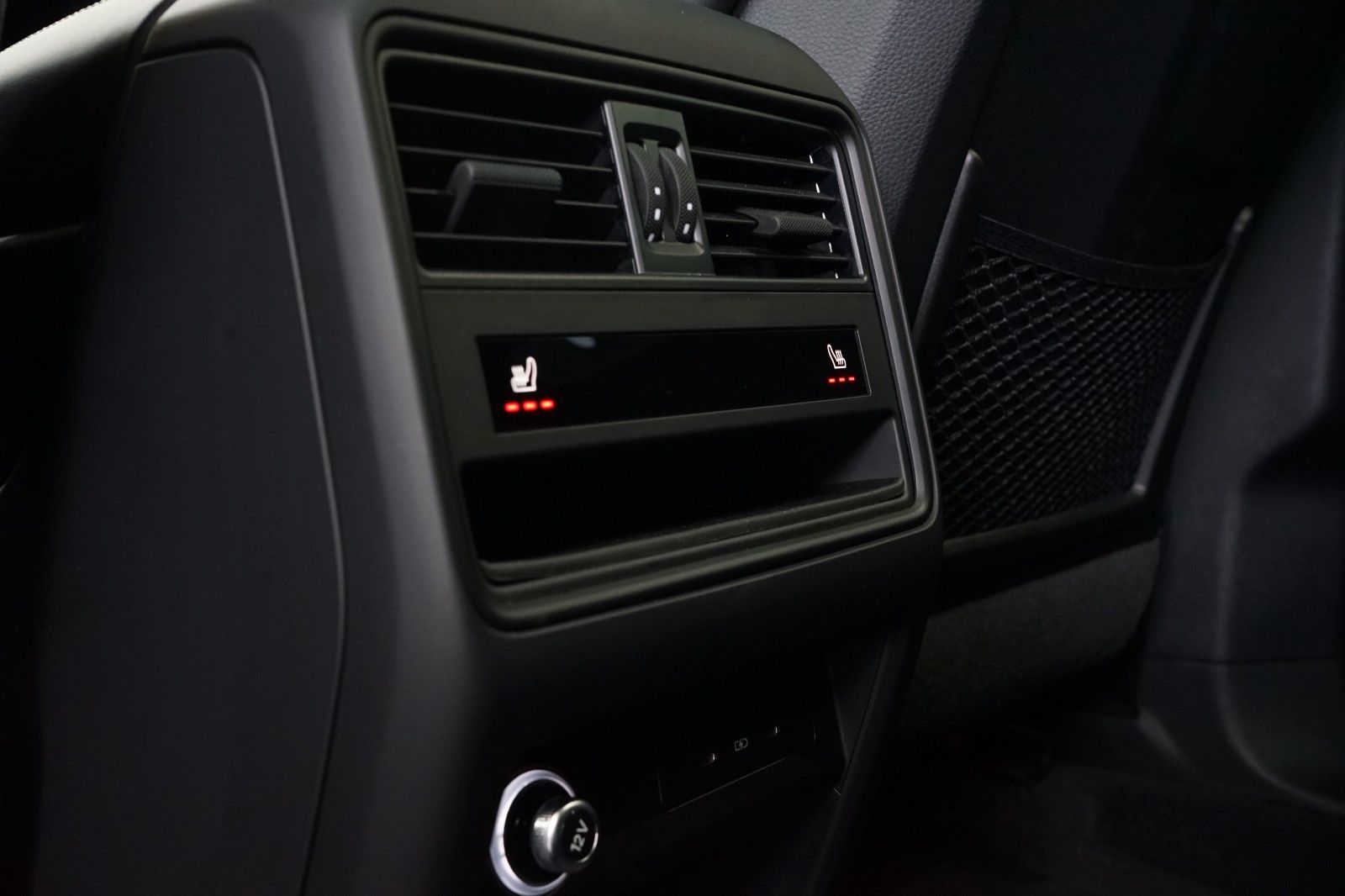 Porsche Cayenne Coupe E-Hybrid/Kreide/HUD/P-DISPLAY/AHK