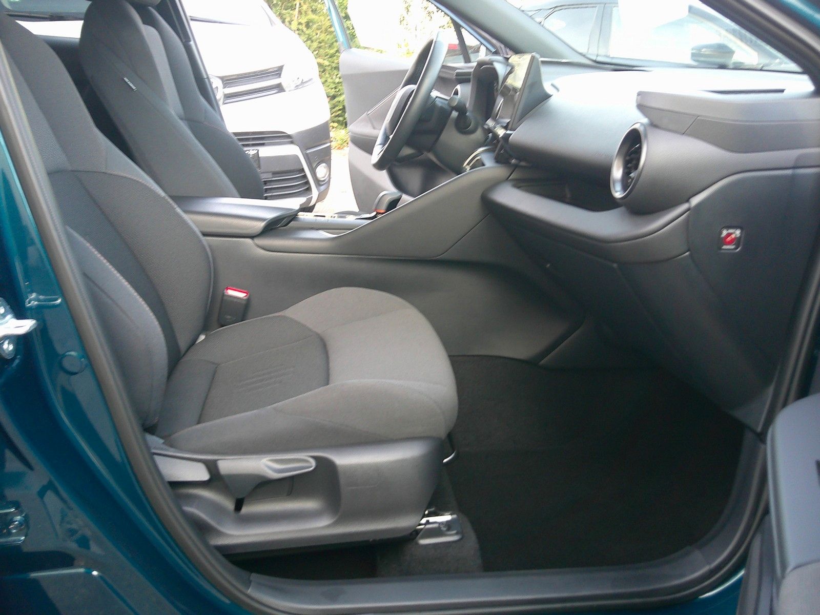 Toyota C-HR Hybrid FWD Team Deutschland Navi ACC