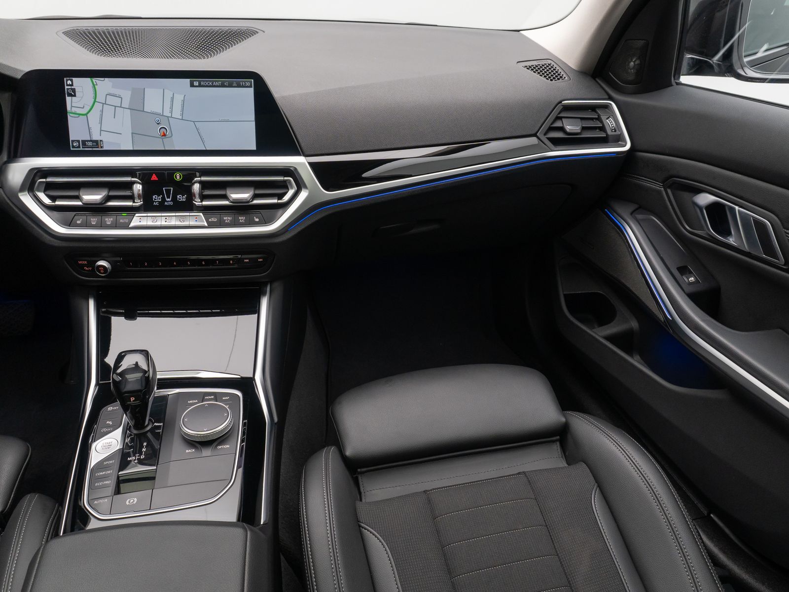BMW 330i Sport Line - Samsaru's Car Outlet