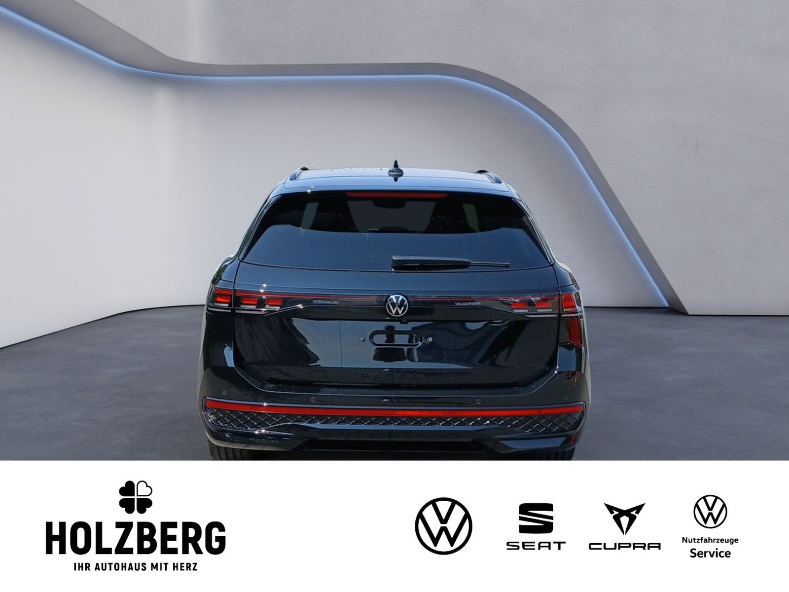 Volkswagen Passat R-Line 1.5 eHybrid DSG SIGNATURE+AHK+PANO