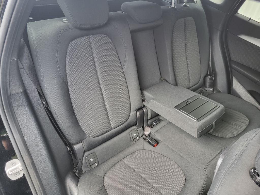 BMW X1 xDrive25e A - Samsaru's Car Outlet