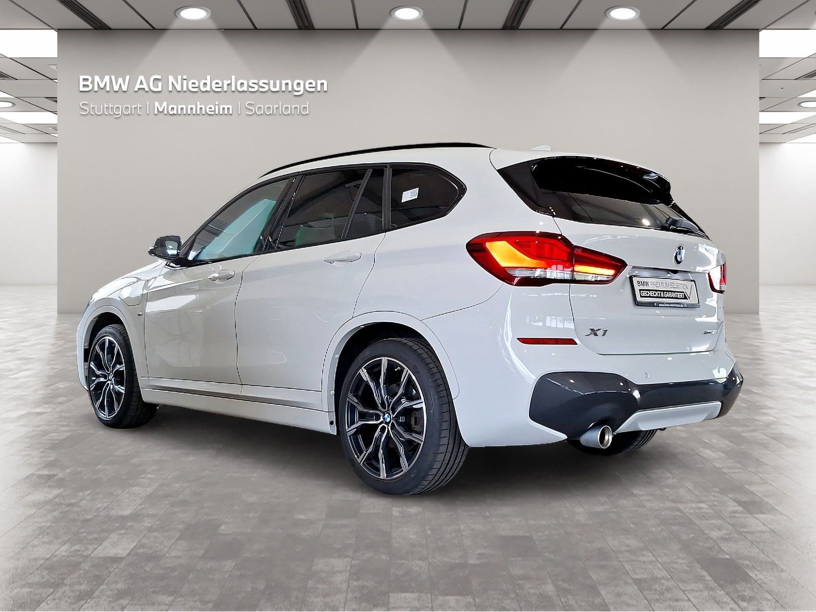 BMW X1 xDrive25e M Sport - Samsaru's Car Outlet