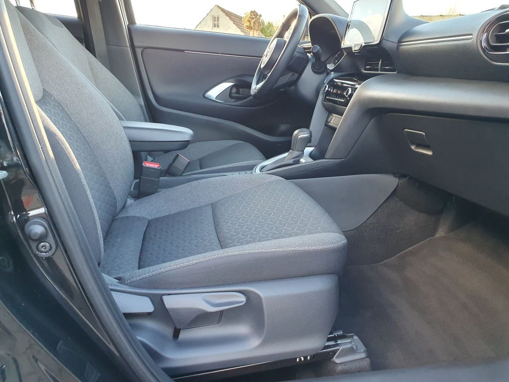 Toyota Yaris Cross Hybrid 1.5 VVT-i Team Deutschland+Te