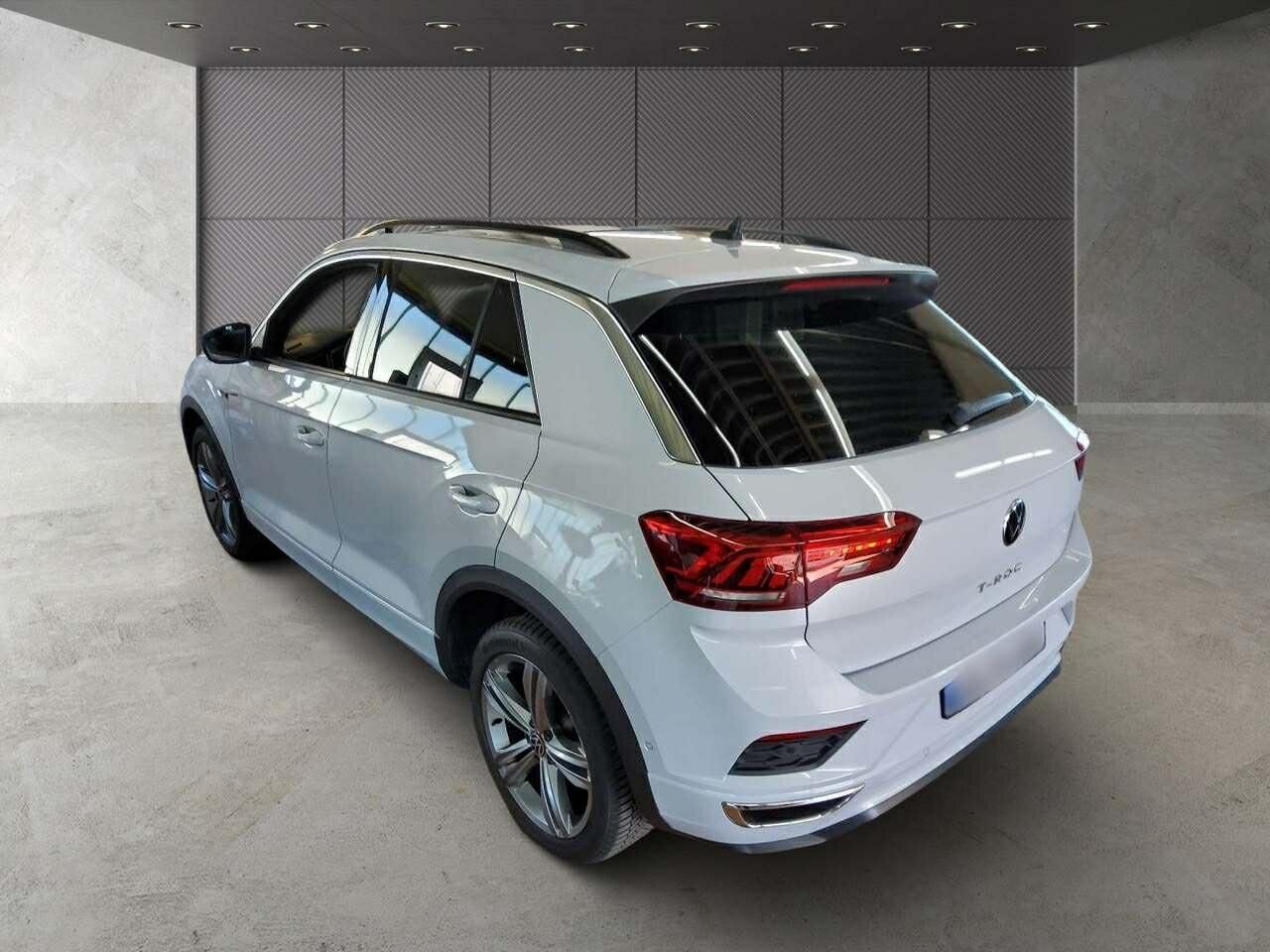 Volkswagen T-ROC 1.5TSi R LINE - Samsaru's Car Outlet