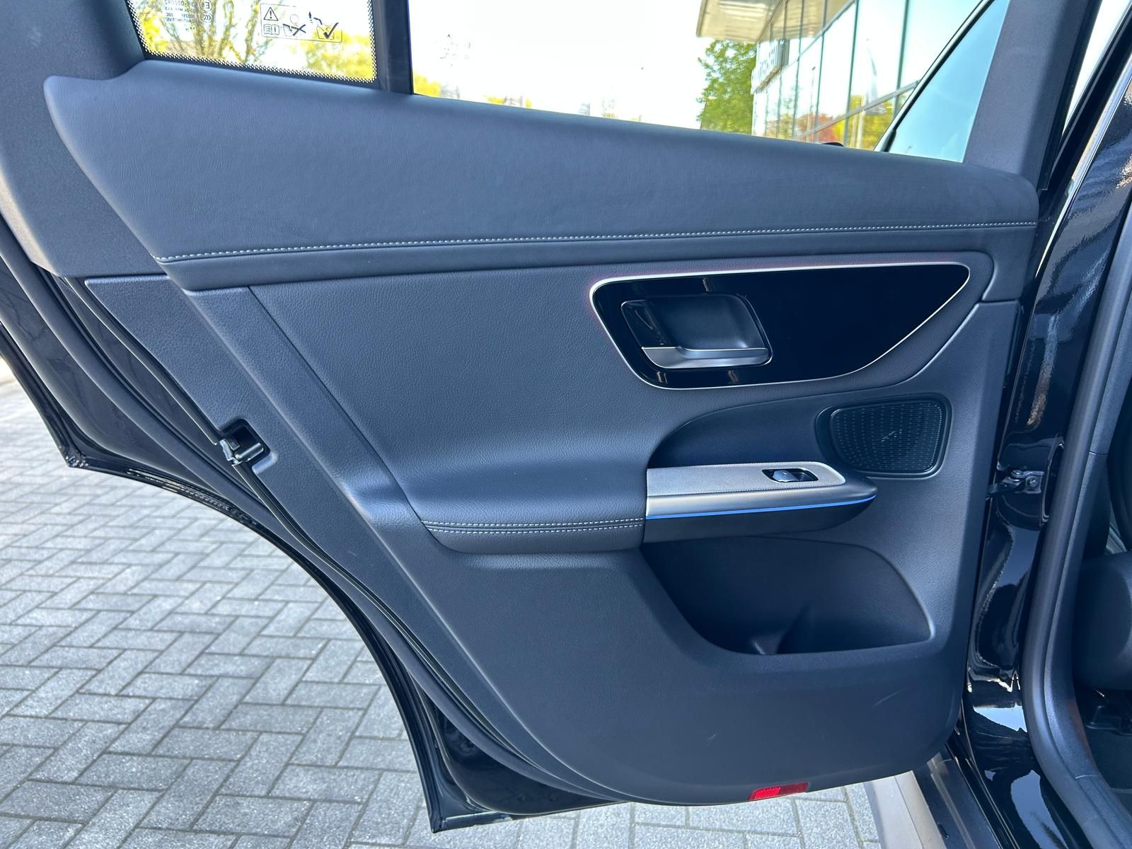 Mercedes-Benz GLC 300 d 4M AMG Line Premium Fahrass+ AHK Distr