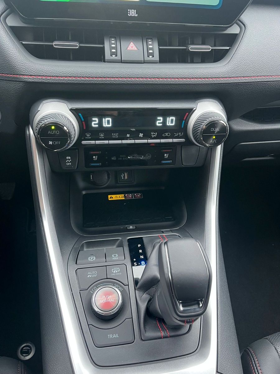 Toyota RAV4 Plug-in Hybrid 4x4 Style