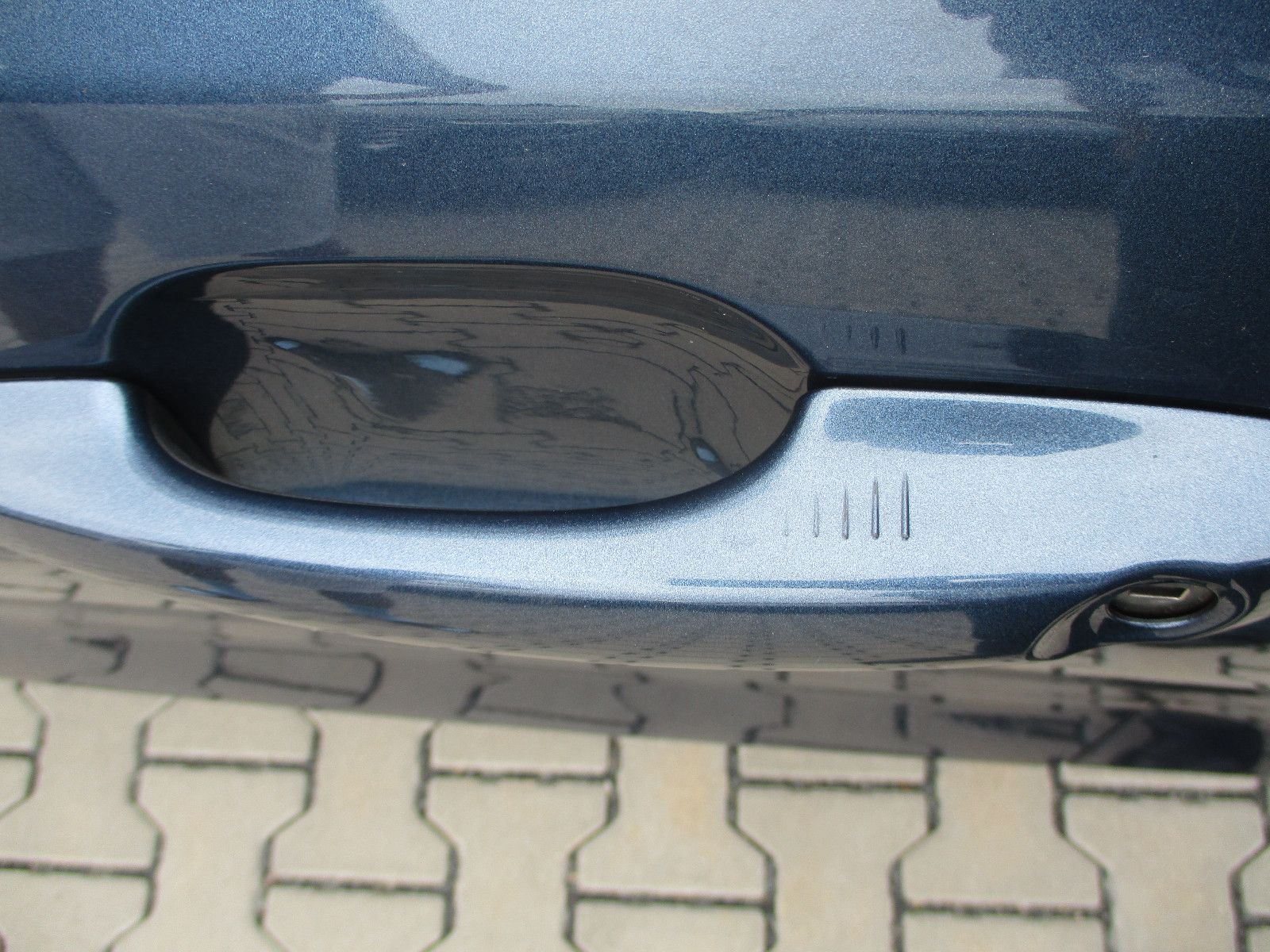 Ford Focus 2,0 - Samsaru's Car Outlet