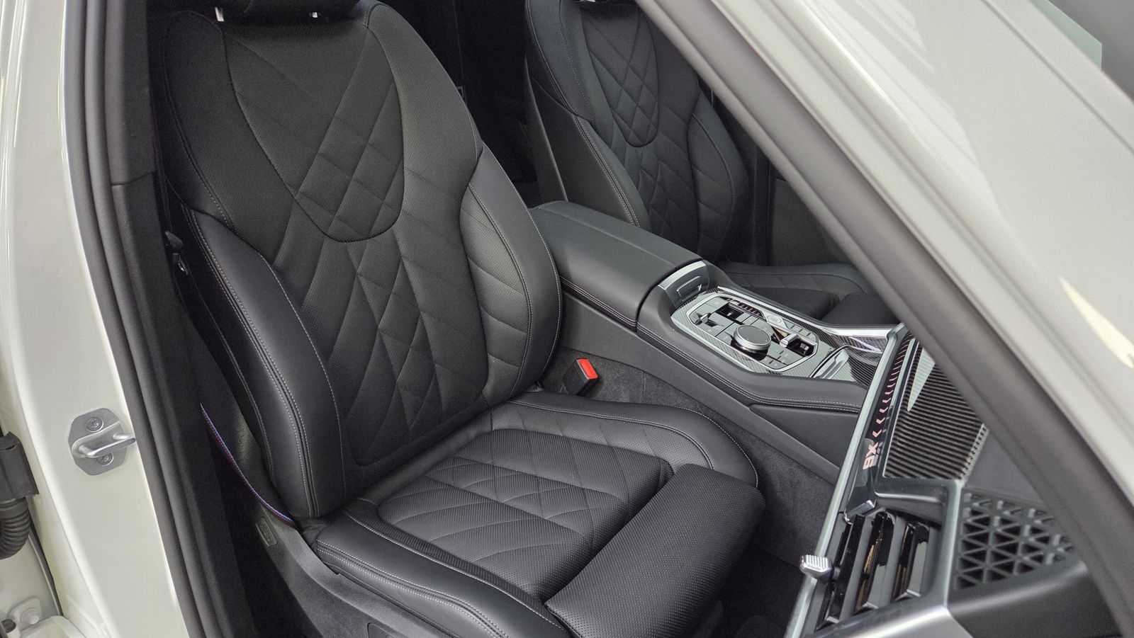 BMW X6 xDrive30d M Sport Pro 22Zoll Luftfeder AHK