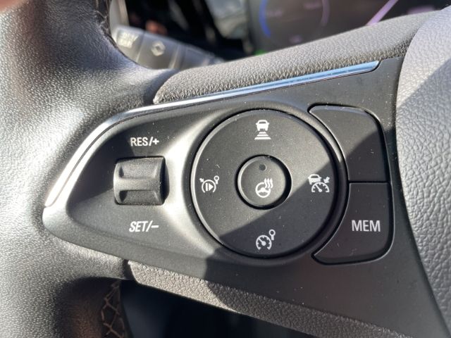 Opel Mokka-e Ultimate - Samsaru's Car Outlet