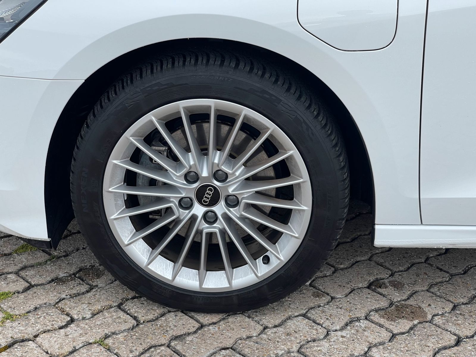 Audi A3 Spb. 40 TFSIe advanced NAV VIRTUAL DAB