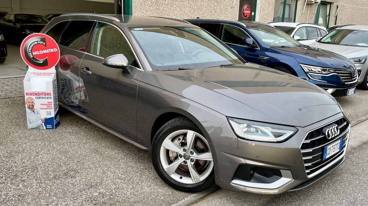 Audi A4 Avant 40 TDI S tronic Advanced - Samsaru's Car Outlet