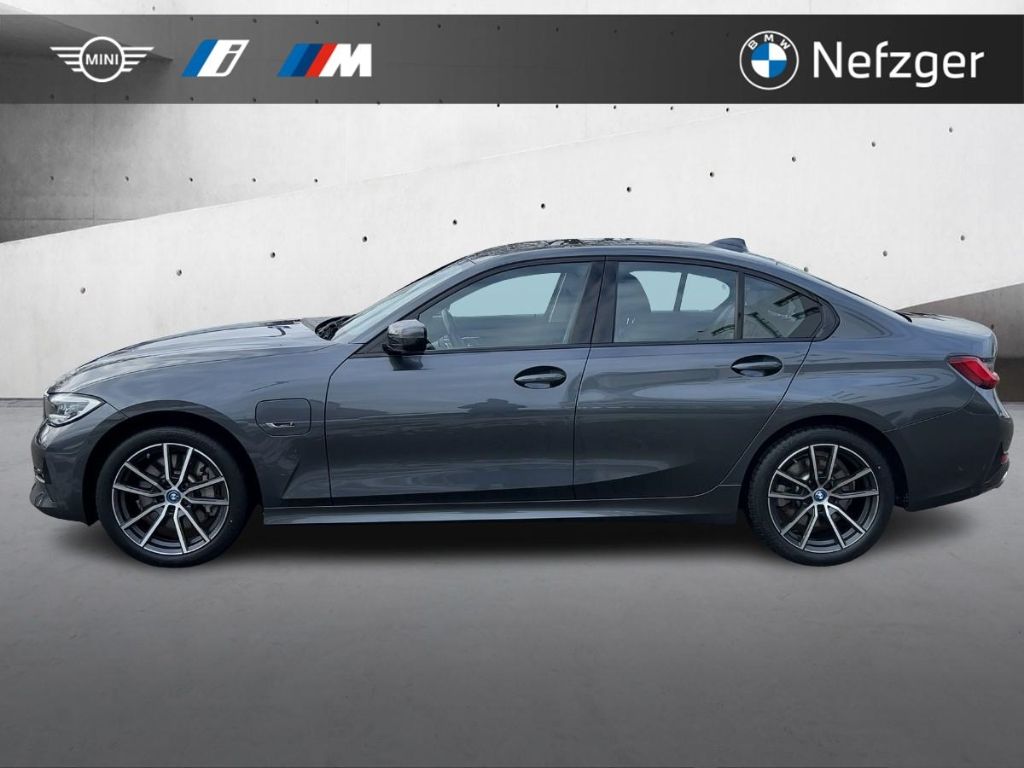 BMW 330 e xDrive Limousine Sport Line RFK LASER HUD